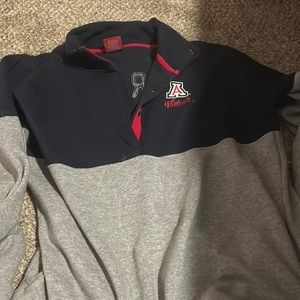 U of a women’s jacket